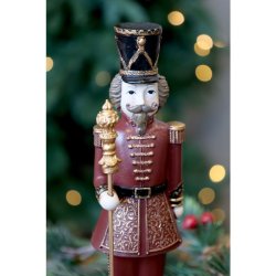 No&euml;l Spilled�se med n�ddekn�kker - Cherry