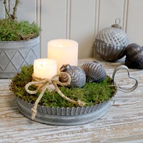 Fad med hjerteh�ndtag og b�lget kant