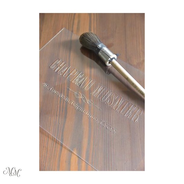 Stencil - Chapeau Musnier
