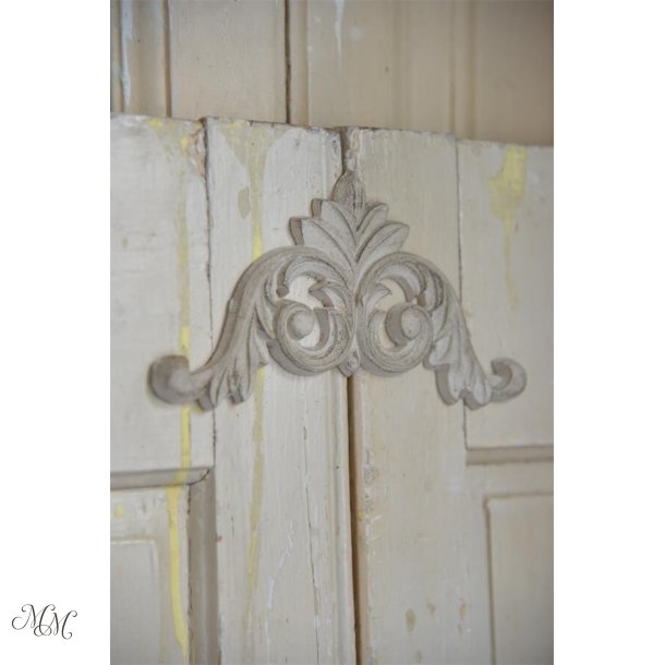 Tr� ornament - 16 x 8 cm