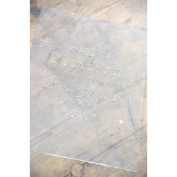 Stencil - Cuir Noir