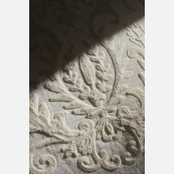 Pudebetr�k med broderi - White
